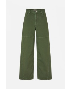 Baum und Pferdgarten | Nikolin jeans